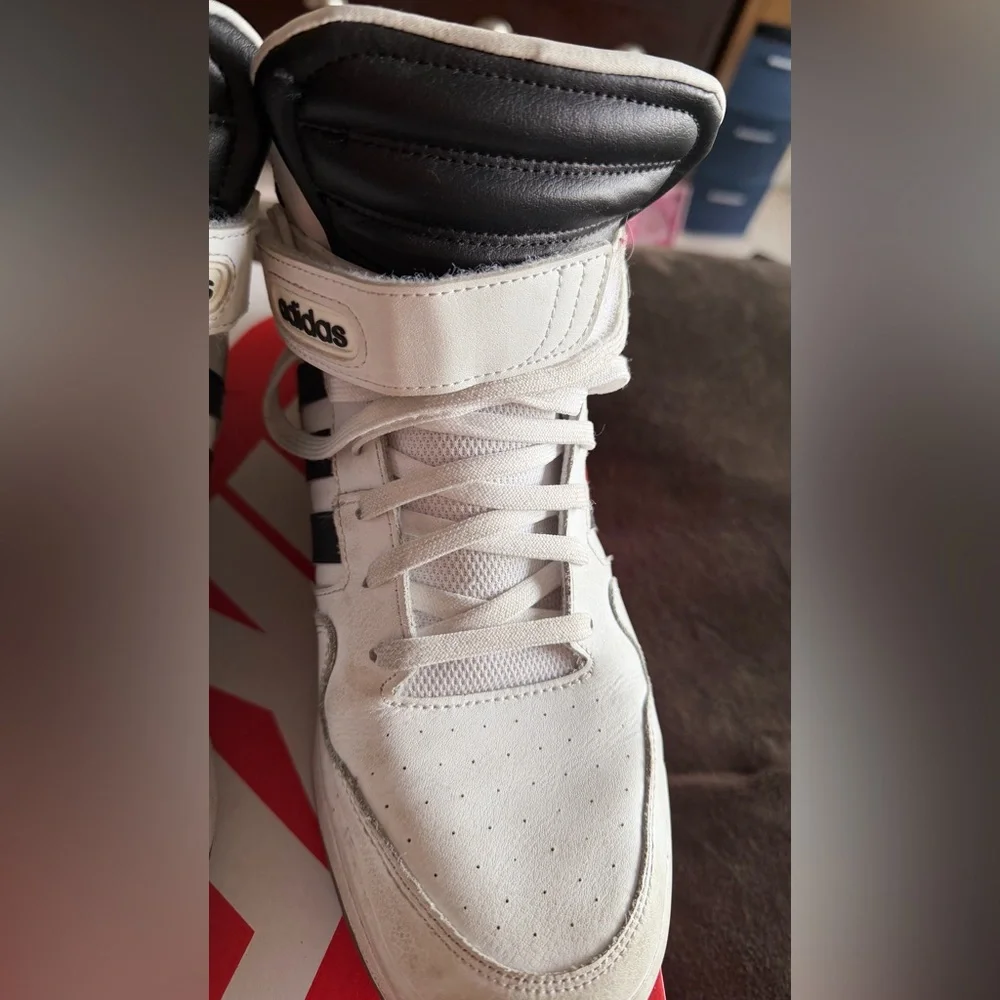 Men’s size 12 Adidas White High-Top Sneakers with Black Stripes - Picture 10 of 10